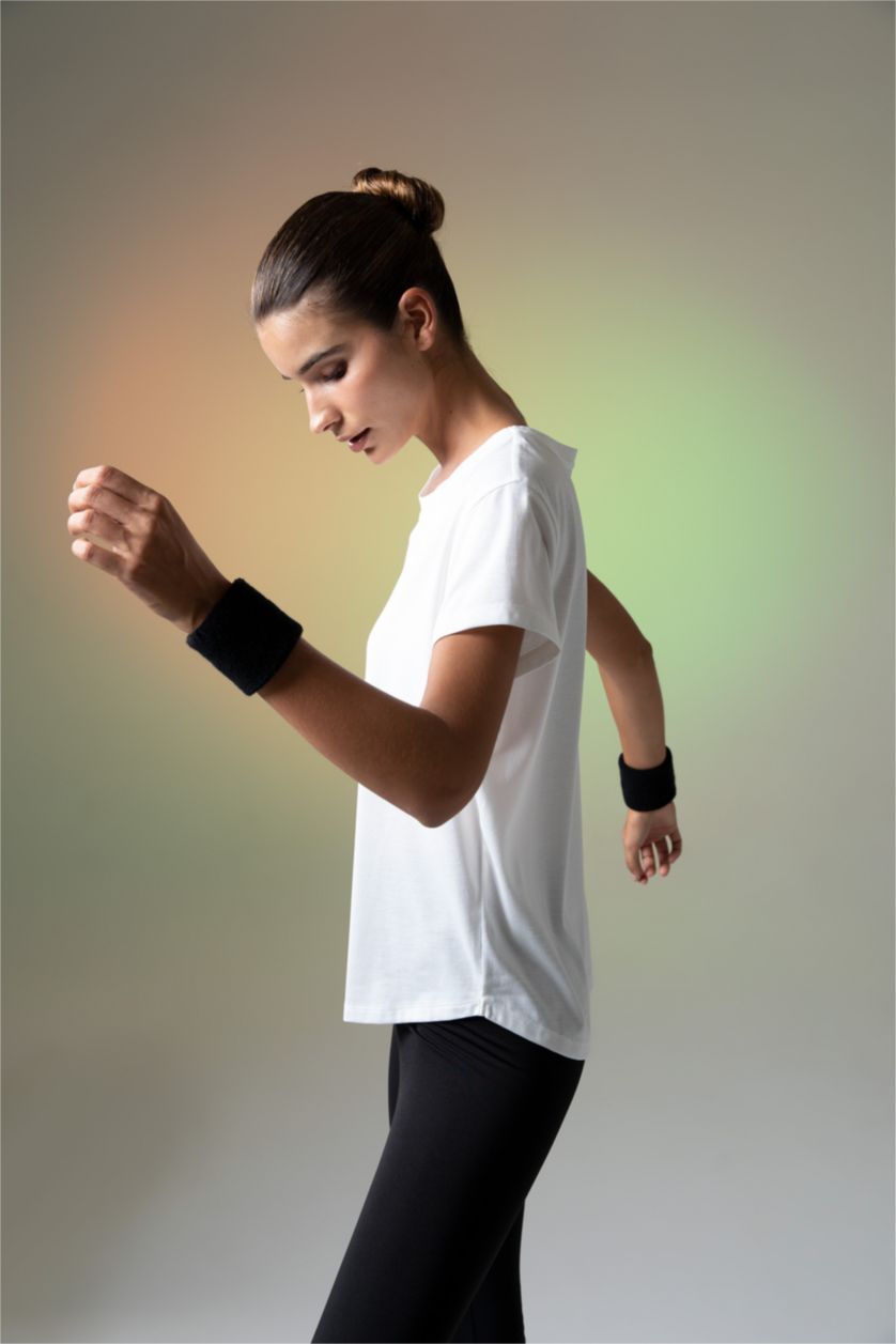 WOMAN Ecru Defacto Fit Comfort Fit Crew Neck Short Sleeved T-Shirt