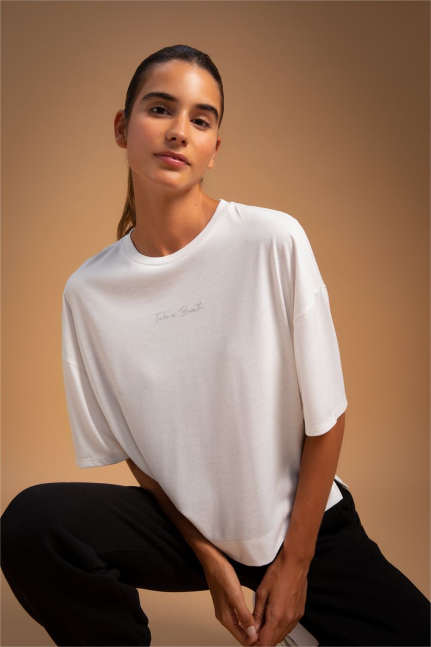 WOMAN Ecru Defacto Fit Crew Neck Short Sleeve T-Shirt