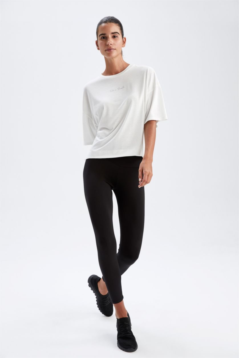 WOMAN Ecru Defacto Fit Crew Neck Short Sleeve T-Shirt