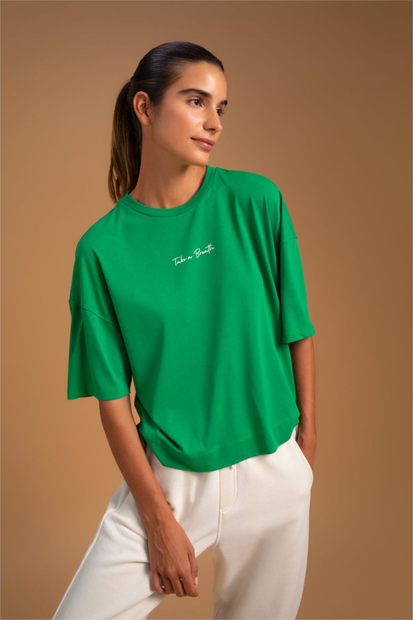 WOMAN Green Defacto Fit Crew Neck Short Sleeve T-Shirt