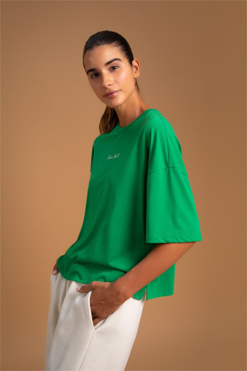 WOMAN Green Defacto Fit Crew Neck Short Sleeve T-Shirt