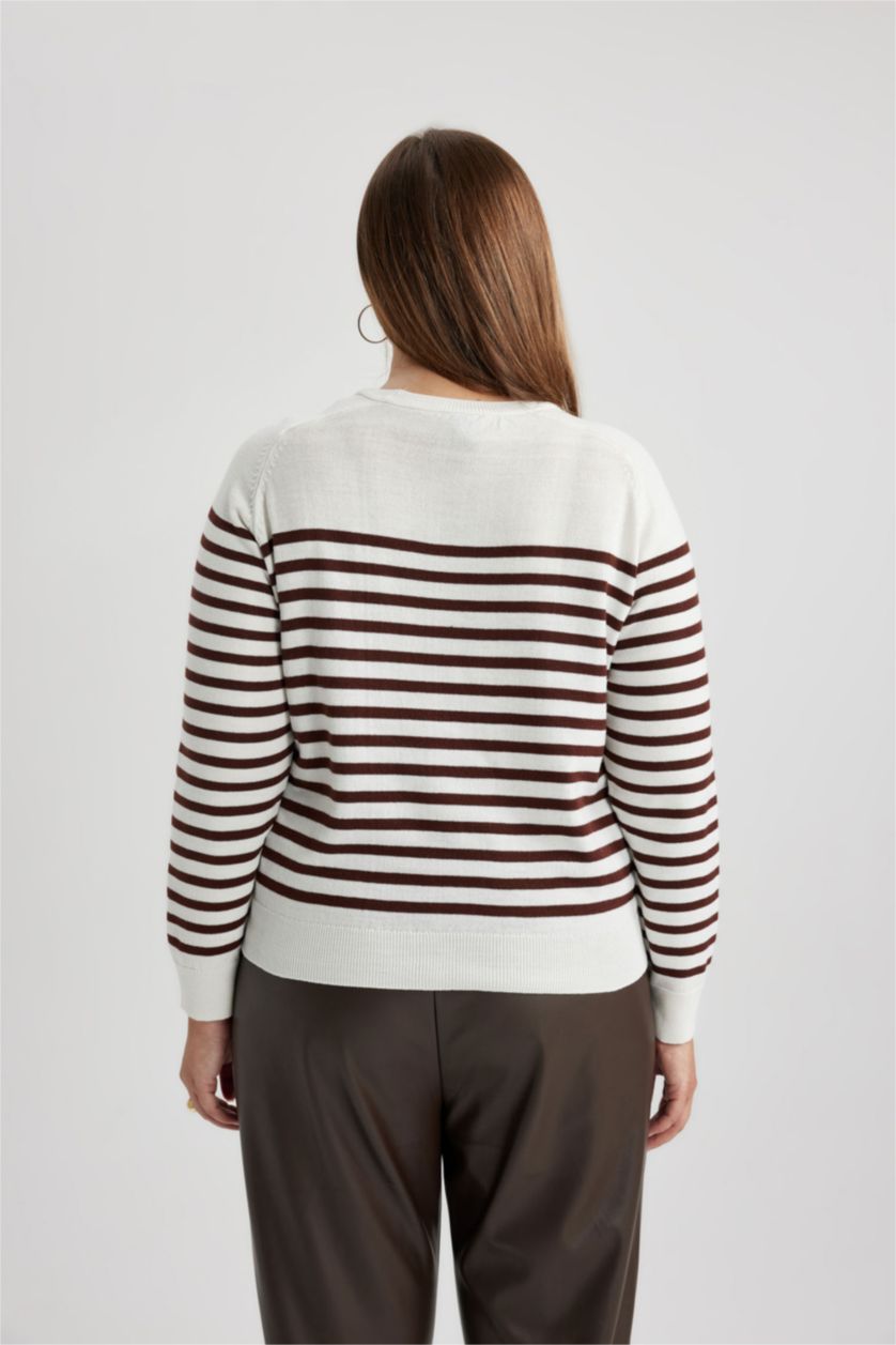 Жіночий Коричневий Пуловер стандартного крою з круглим вирізом для жінок