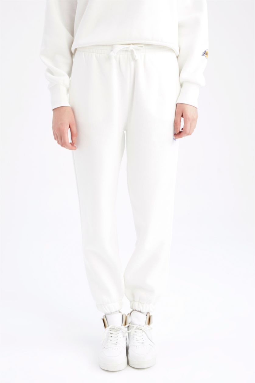 FEMME Écru Pantalon Coupe standard DeFactoFit Memphis Grizzlies