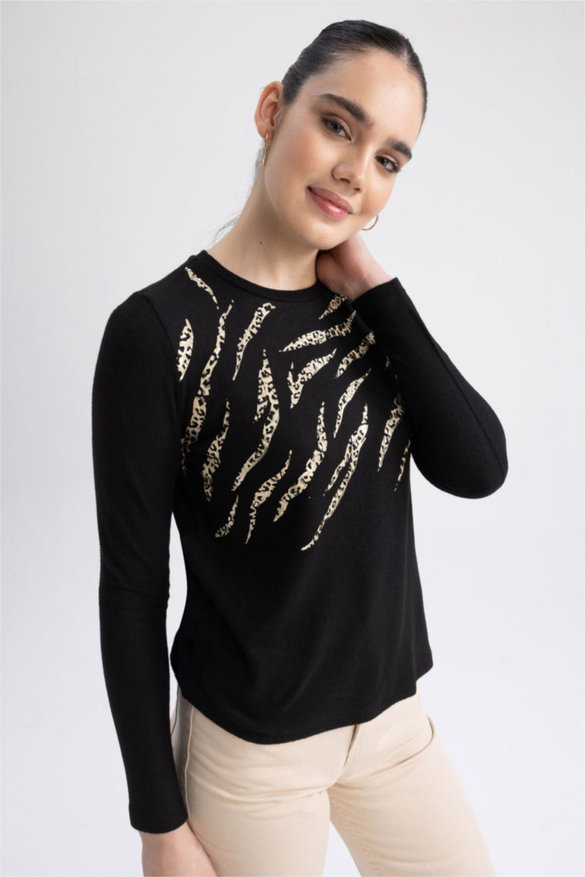 WOMAN Black Traditional Regular Fit Crew Neck Zebra Patterned T-Shirt