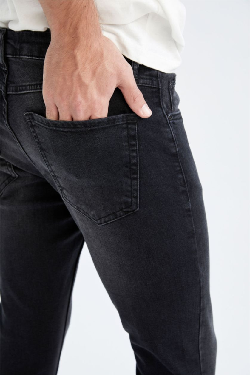 رجال أسود بنطلون جينز مستدام قصة مريحة ضيقة