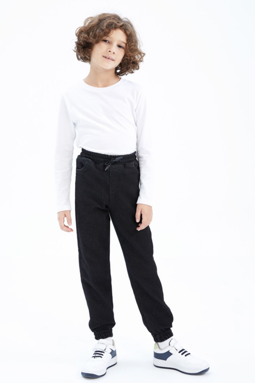 أولاد أسود بنطلون جينز ولادي جوجر بحافة مطاطية