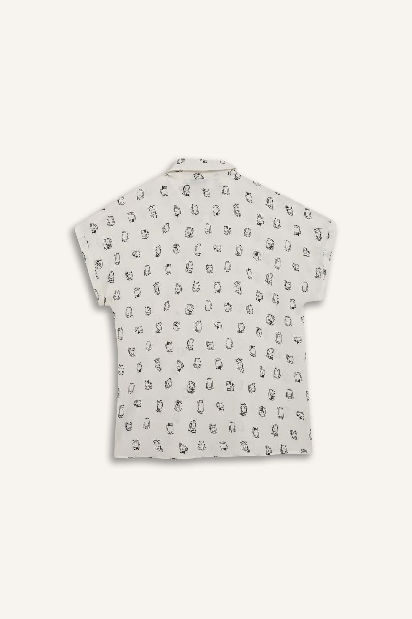 حريمي اوف وايت قميص نص كم فيسكوز قصة عادية