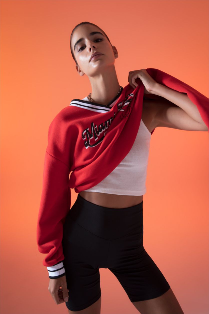 WOMAN Red DeFactoFit NBA Miami Heat Oversize Fit V-Neck Sweatshirt