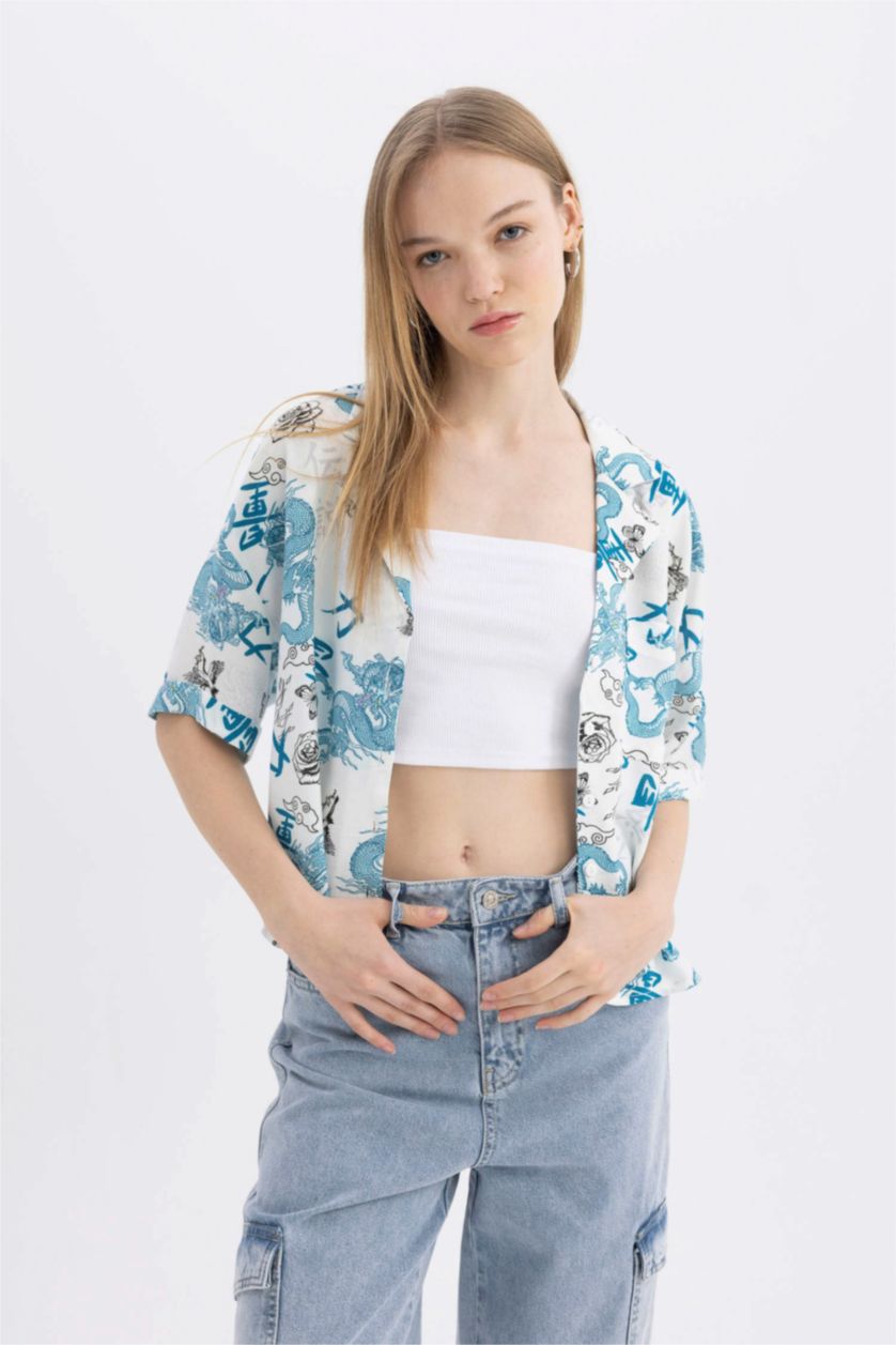 Kadın Kırık Beyaz Coool Regular Fit Pijama Yaka Desenli Kısa Kollu Gömlek
