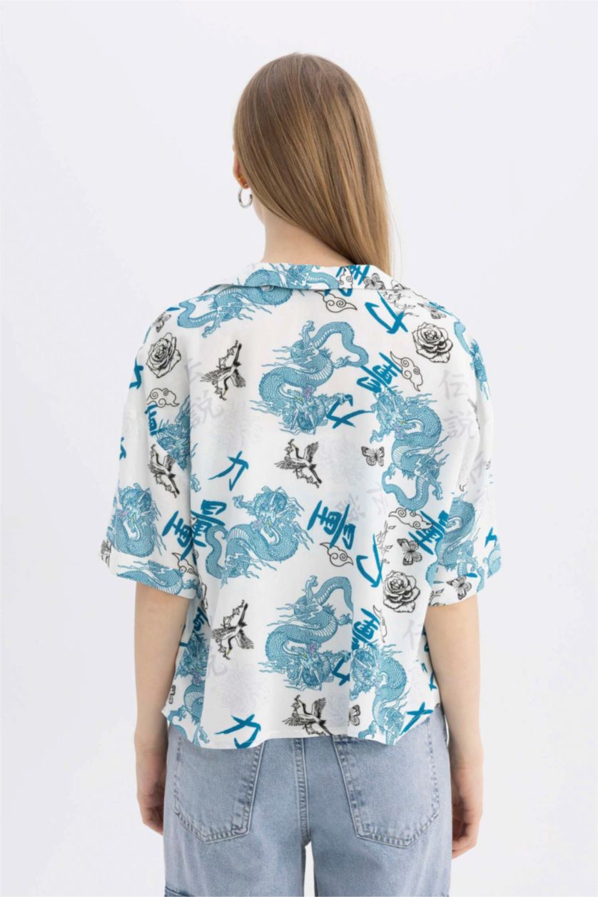 Kadın Kırık Beyaz Coool Regular Fit Pijama Yaka Desenli Kısa Kollu Gömlek