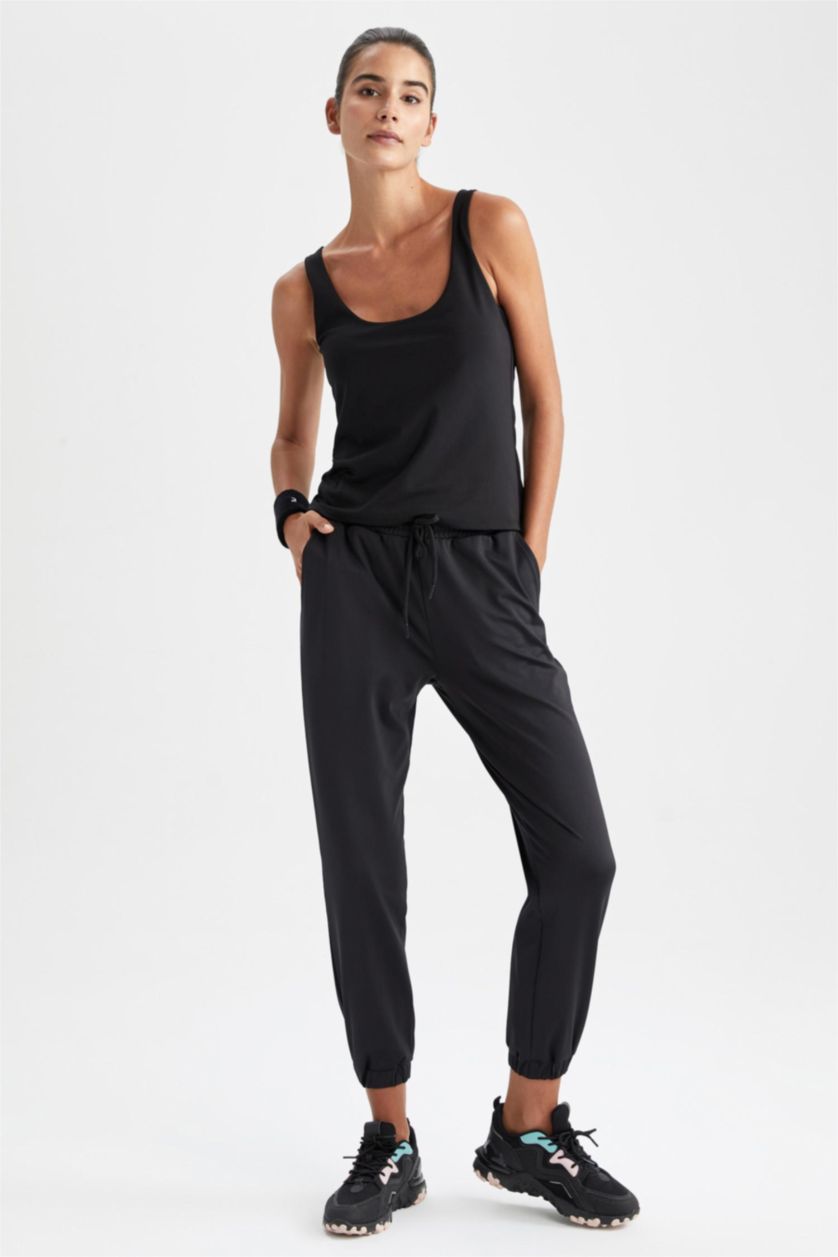 Kadın Siyah Standart Fıt Pantolon