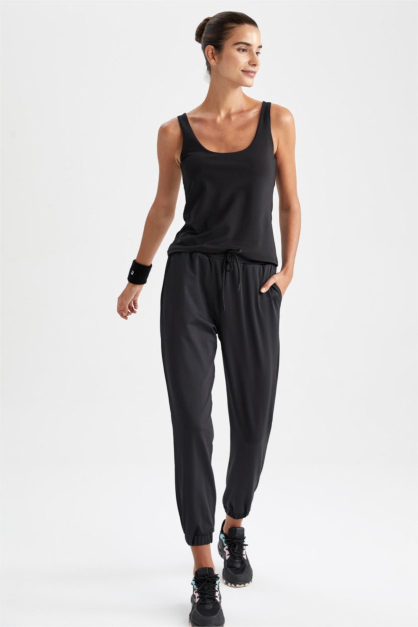 Kadın Siyah Standart Fıt Pantolon