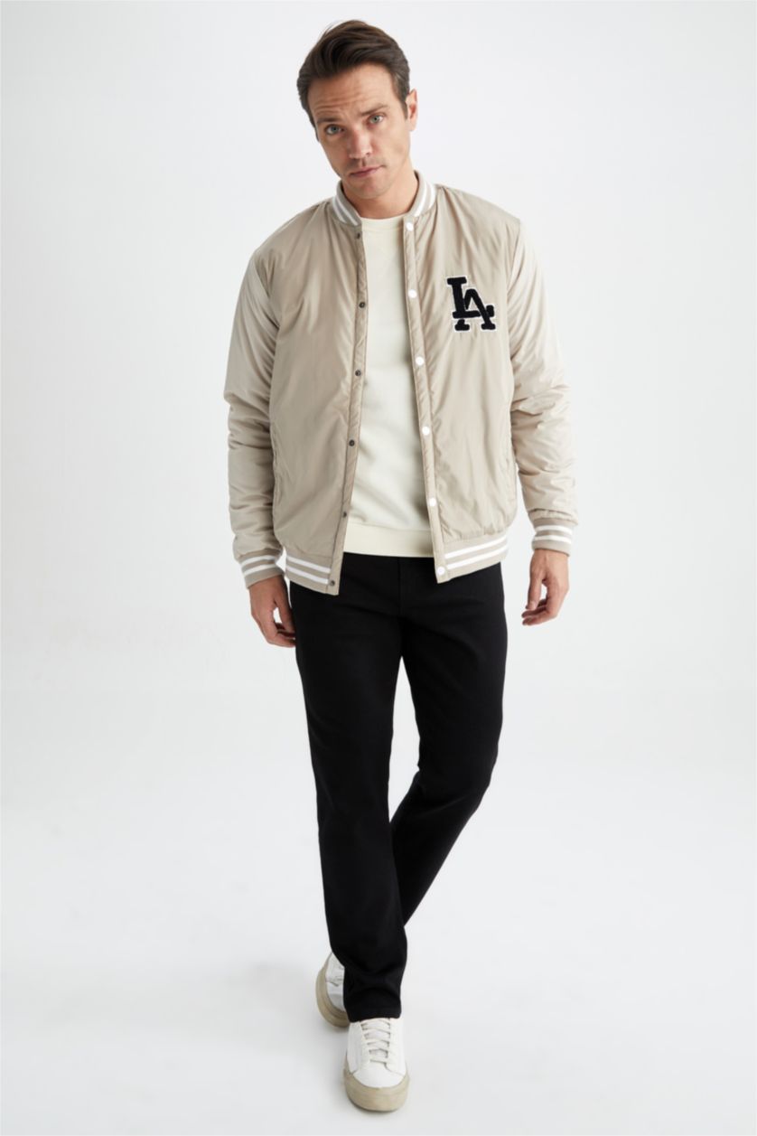 Man Beige Puffer Jacket