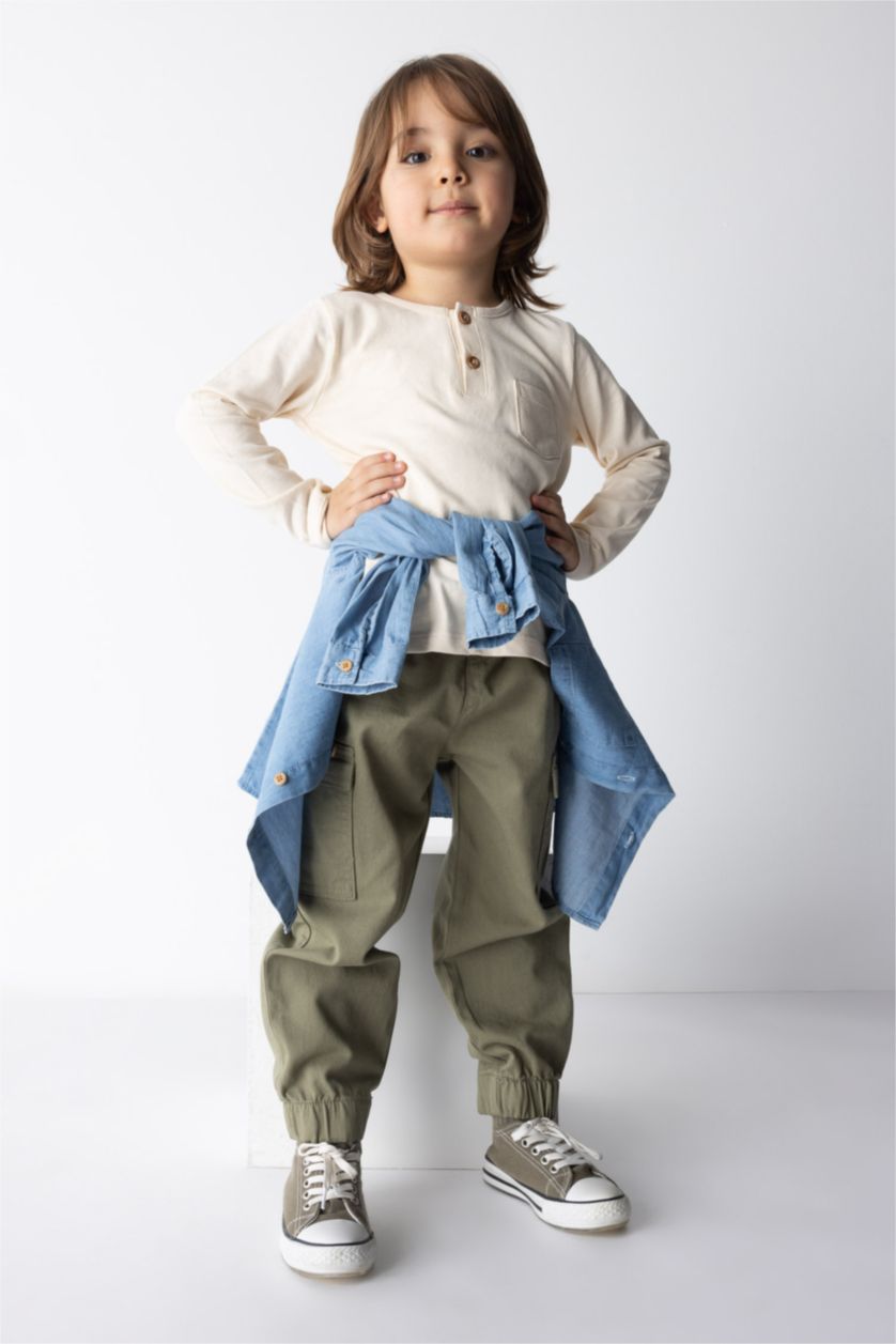 مولود ذكر حجري فاتح تيشيرت كم طويل قماش رقيق قصة عادية برقبة مستديرة