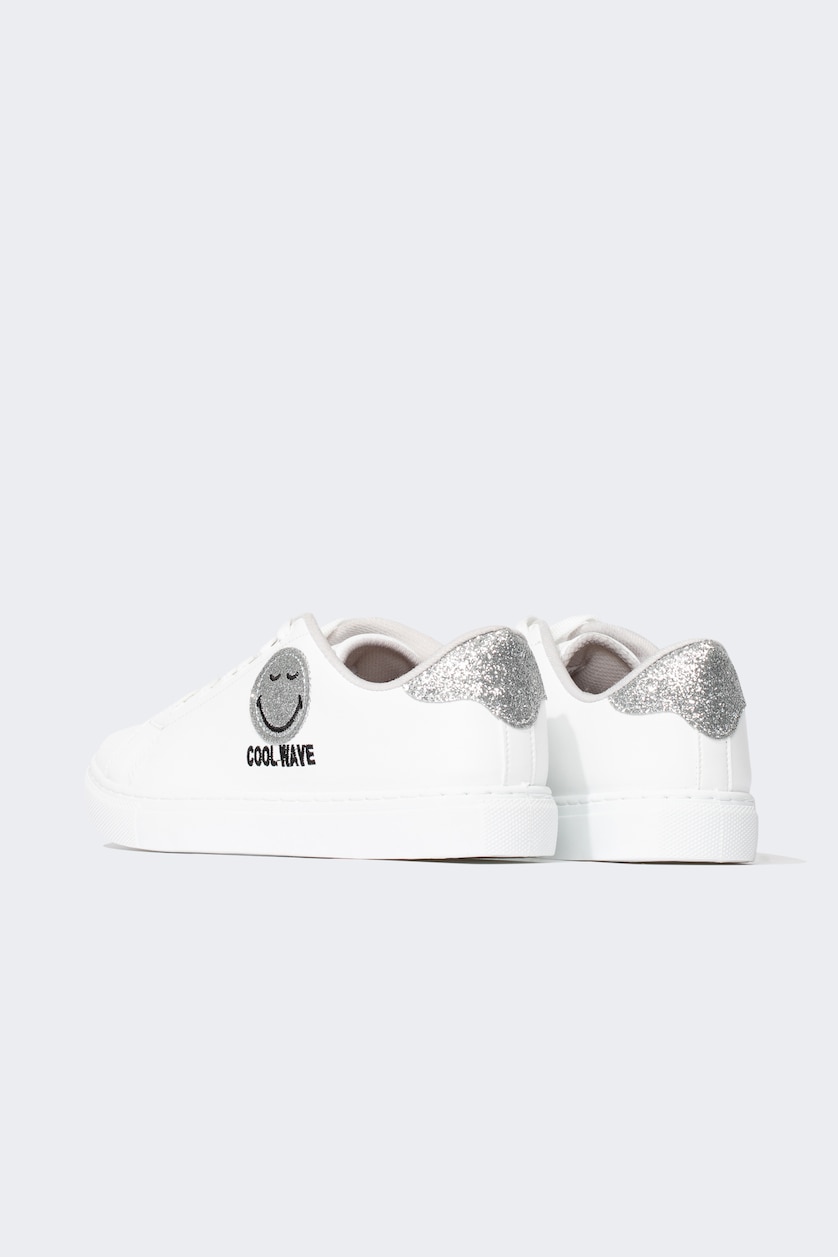 Kadın Beyaz Kadın SmileyWorld Düz Taban Bağcıklı Suni Deri Sneaker