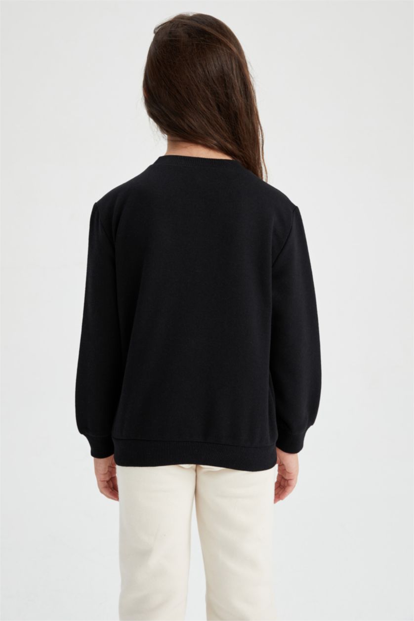 بنات أسود سويت شيرت قصة عادية بياقة مستديرة