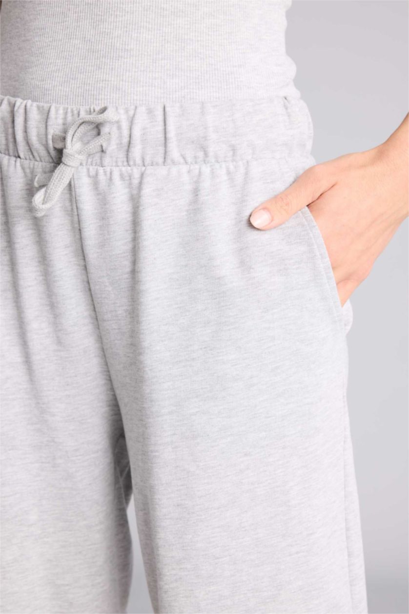 Әйелдерге Сұр Меланж негізгі Бермуда