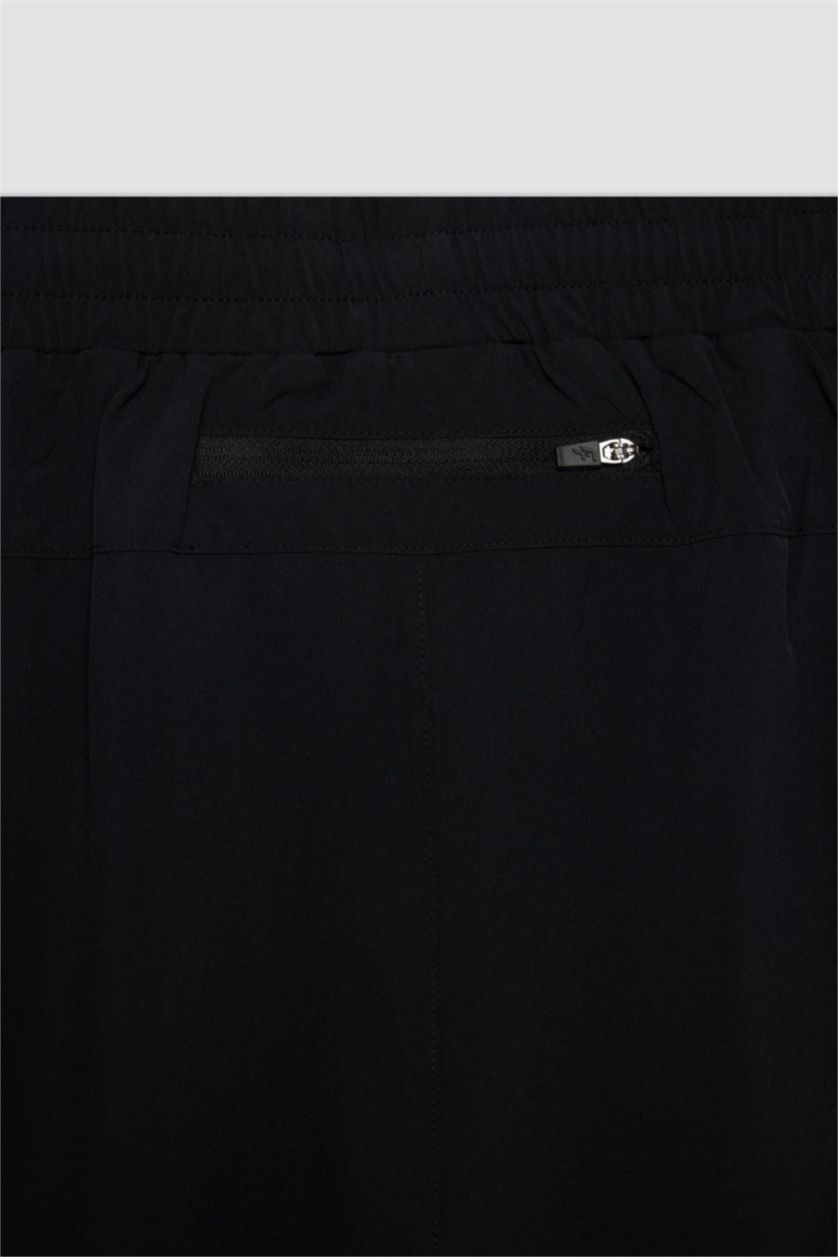 Man Black DeFactoFit Slim Fit Sports Woven Shorts