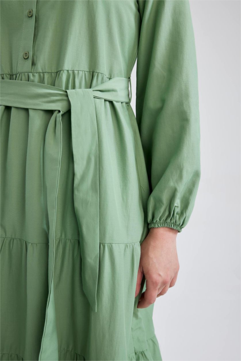 حريمي أخضر فستان ماكسي بيزك برقبة مستديرة بحزام