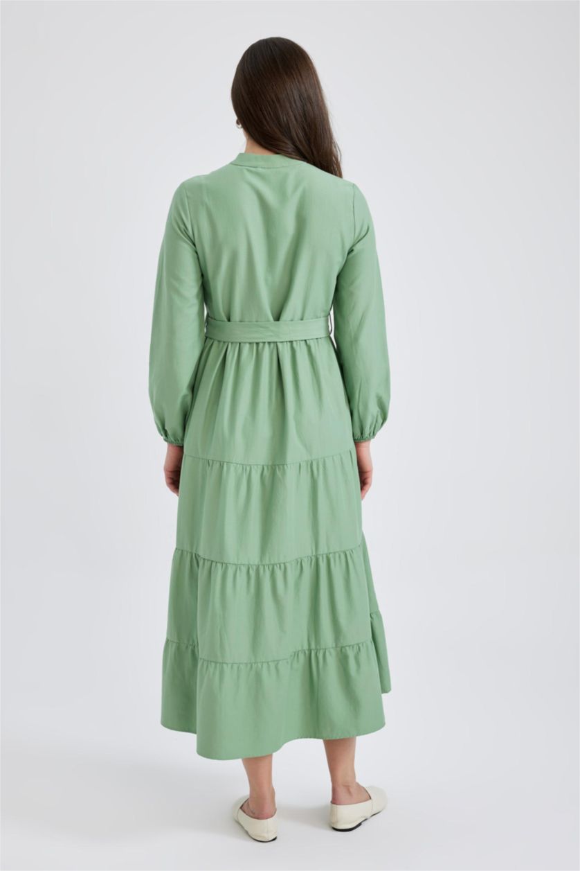 حريمي أخضر فستان ماكسي بيزك برقبة مستديرة بحزام