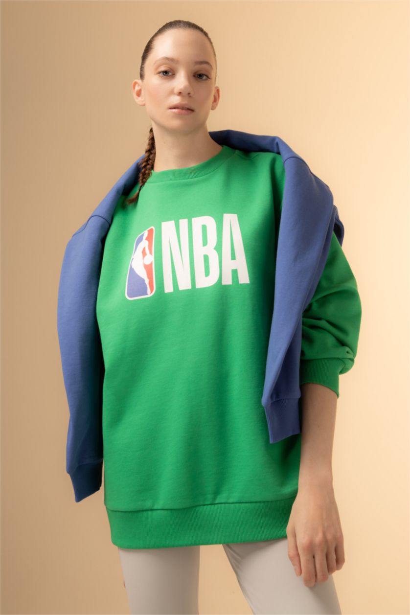 WOMAN Green NBA Licensed Long Sleeve Sweatshirt