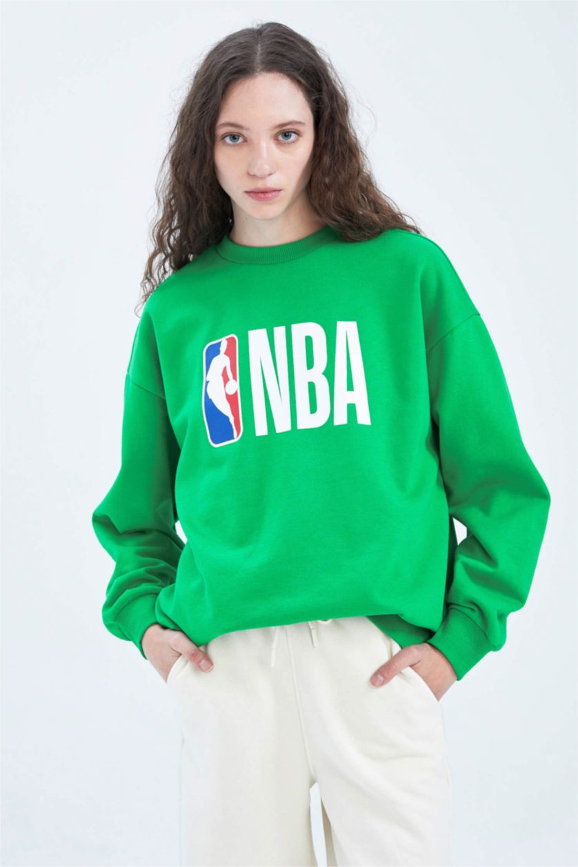 WOMAN Green NBA Licensed Long Sleeve Sweatshirt
