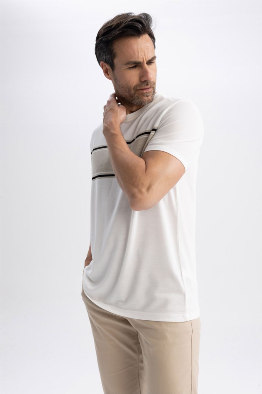 MAN White Regular Fit Crew Neck T-Shirt