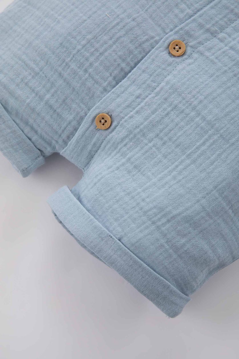 BABY BOY Light Blue Baby Boy Muslin Rompers
