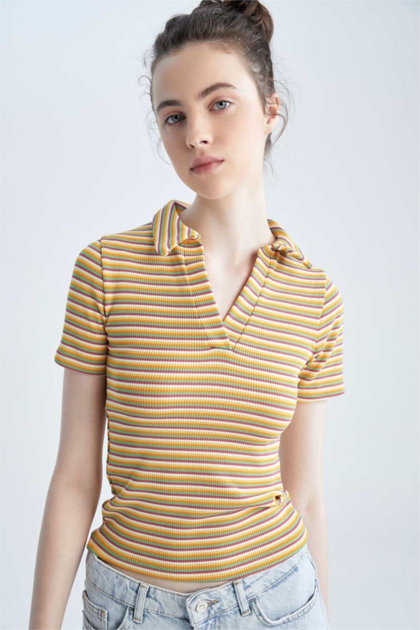 WOMAN White Slim Fit Short Sleeve T-Shirt