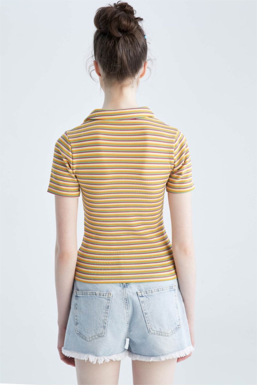WOMAN White Slim Fit Short Sleeve T-Shirt