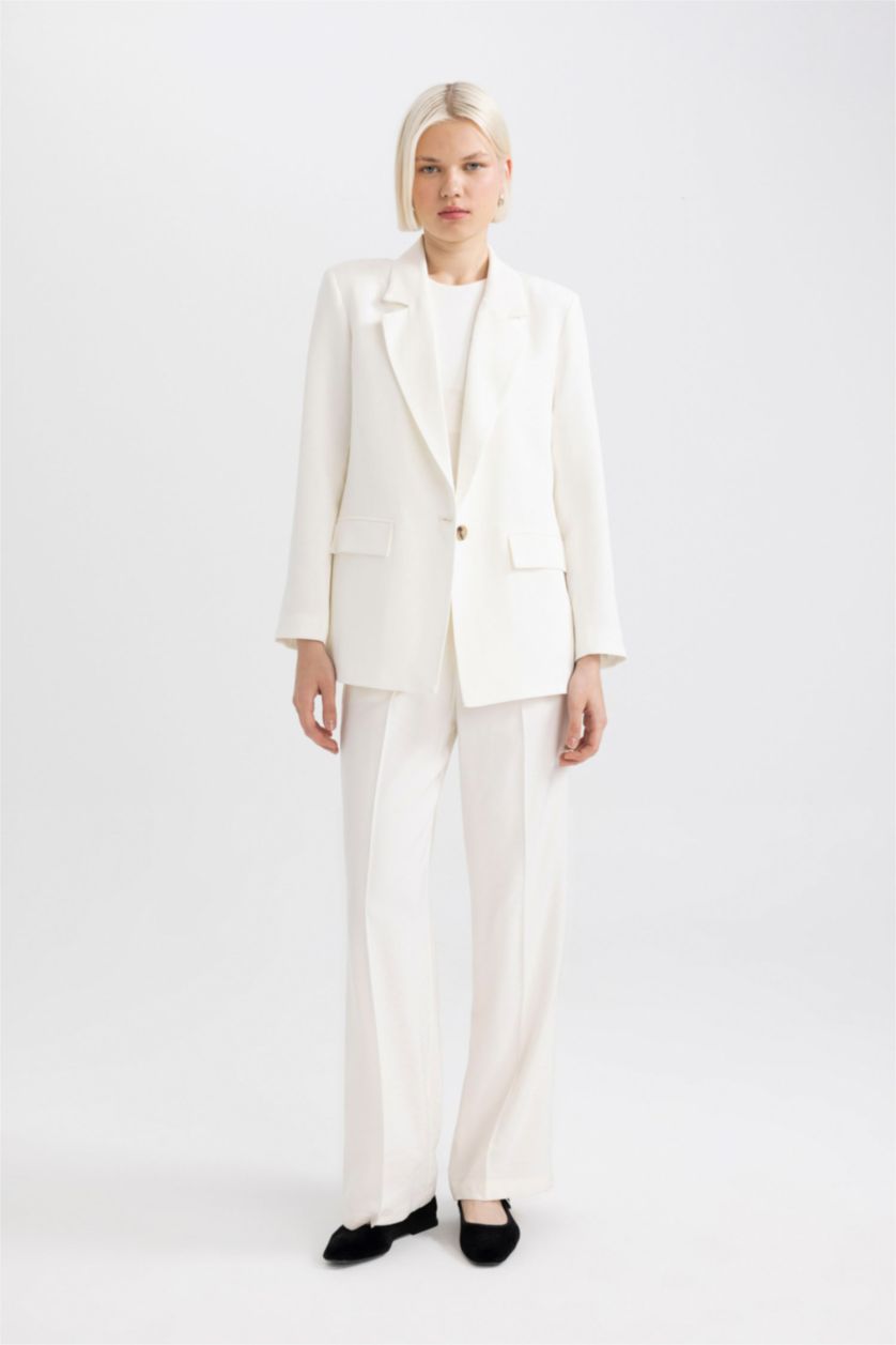 حريمي بيج فاتح جاكيت بليزر اوفر سايز ممزوج بالكتان