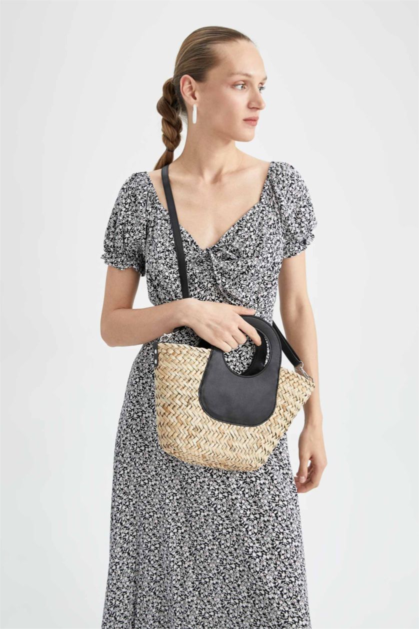 WOMAN Black Women Straw Shoulder Bag