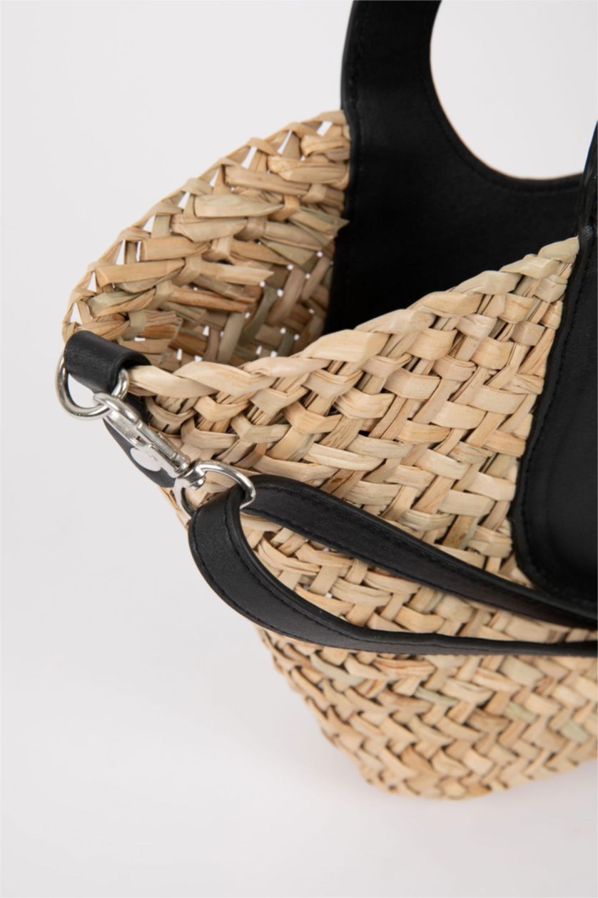 WOMAN Black Women Straw Shoulder Bag