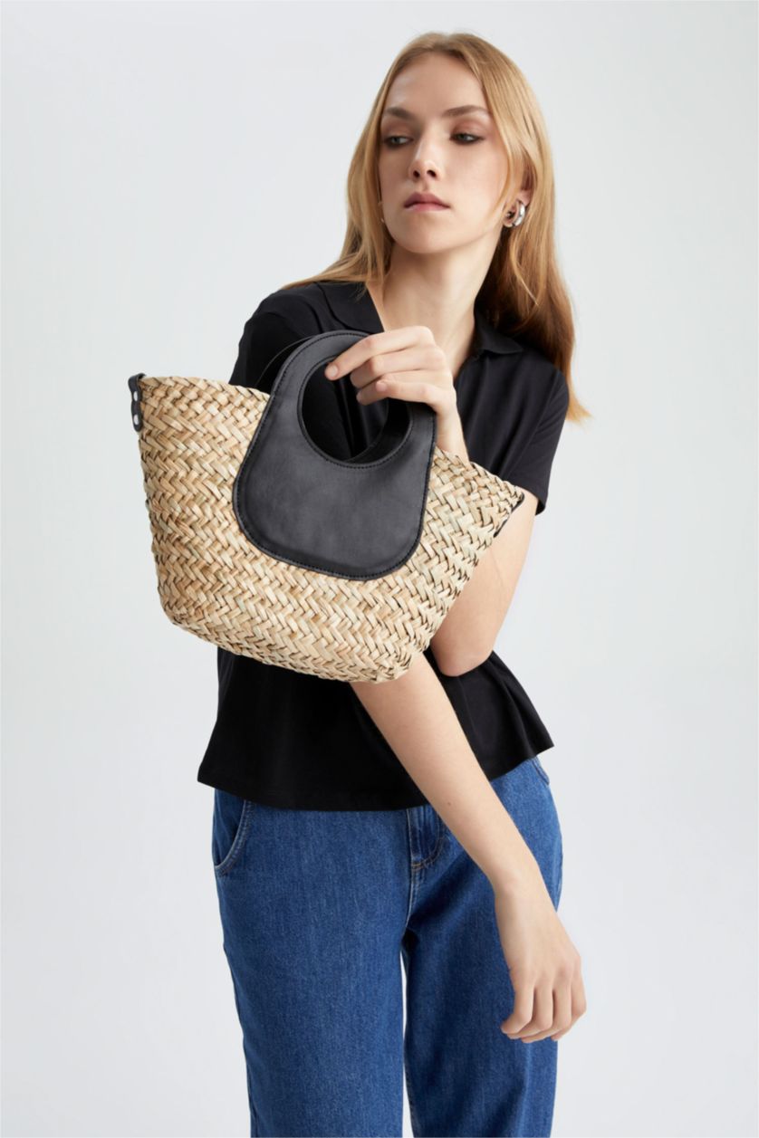 WOMAN Black Women Straw Shoulder Bag