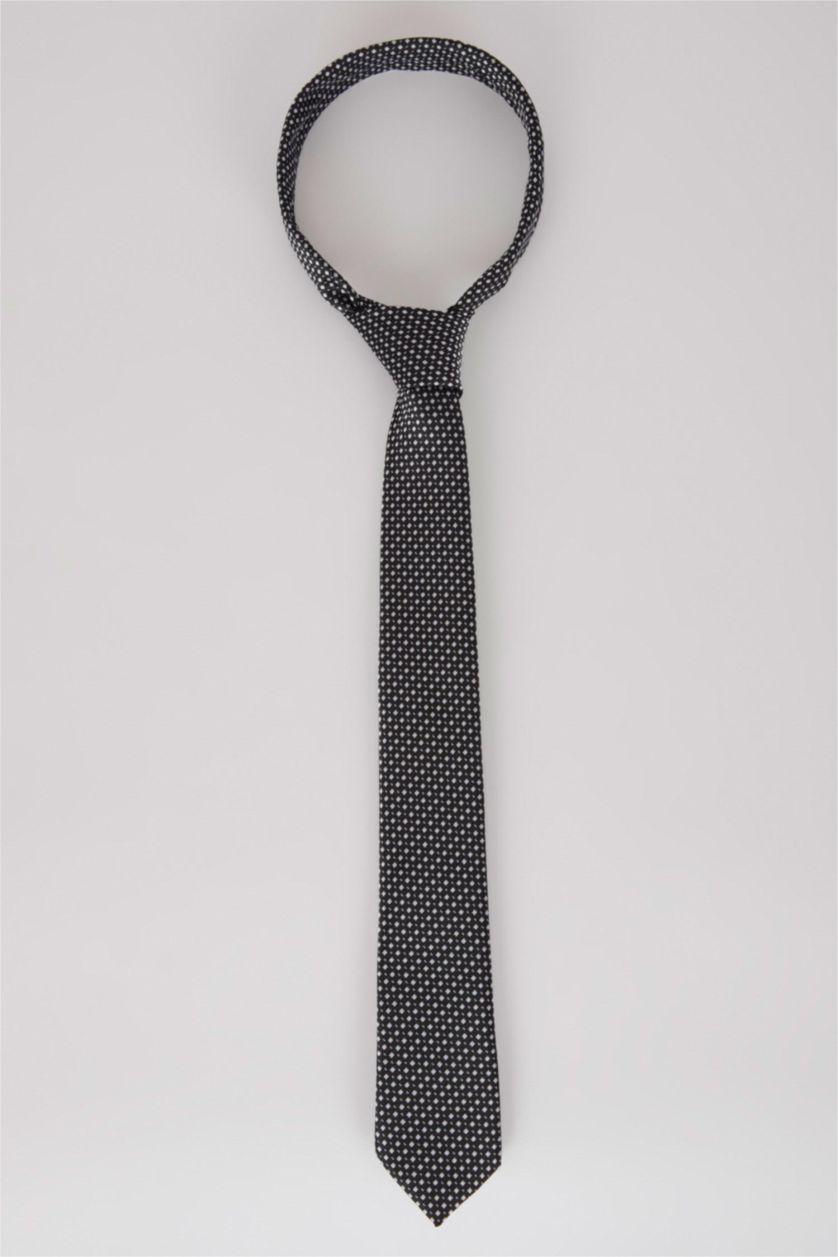 رجال رمادي ربطة عنق