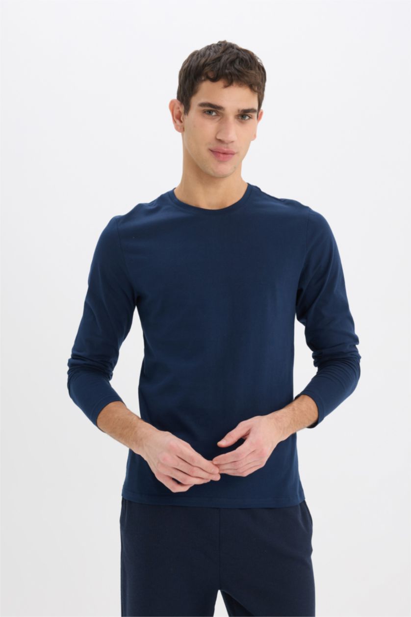 Man NAVY Slim Fit Long Sleeve Knitted Tops