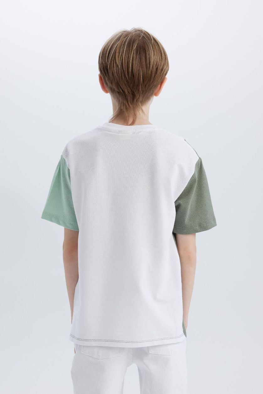 Erkek Çocuk - Genç Erkek Beyaz Bisiklet Yaka Renk Bloklu Pike Kısa Kollu Tişört Erkek Çocuk