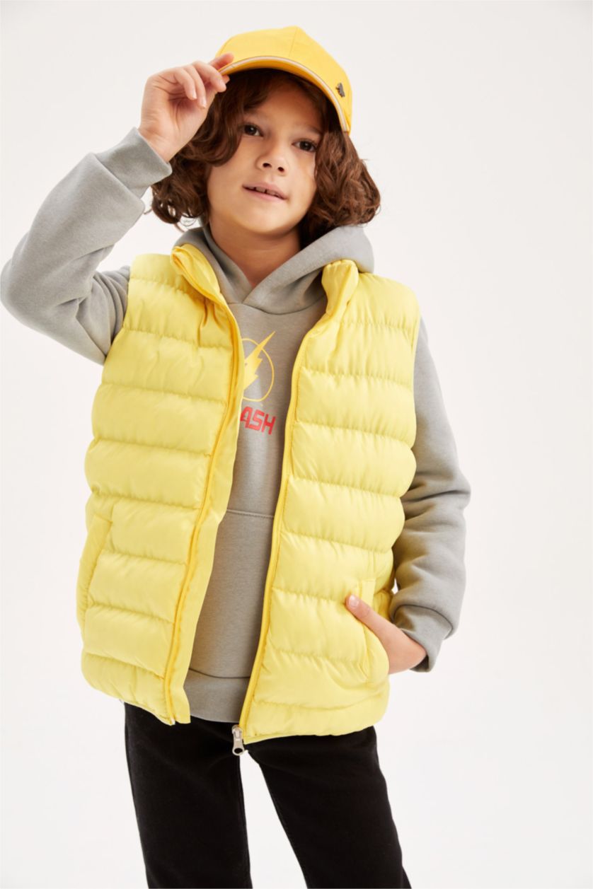 BOYS & TEENS Yellow فيست قصة عادية
