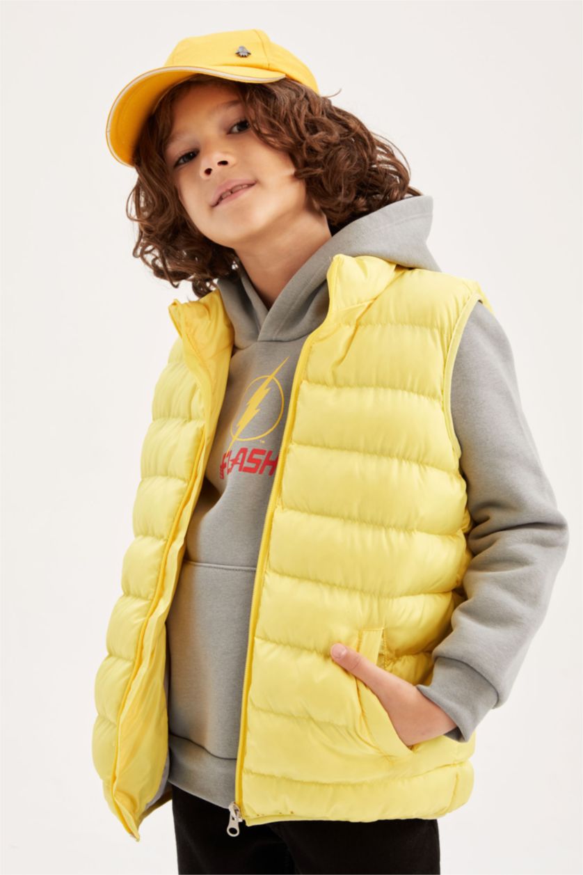 BOYS & TEENS Yellow فيست قصة عادية