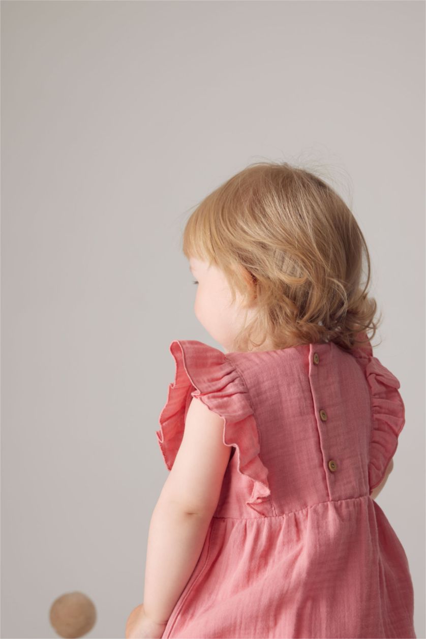 طفلة صغيرة وردي فاتح جمبسوت بناتي موسلين