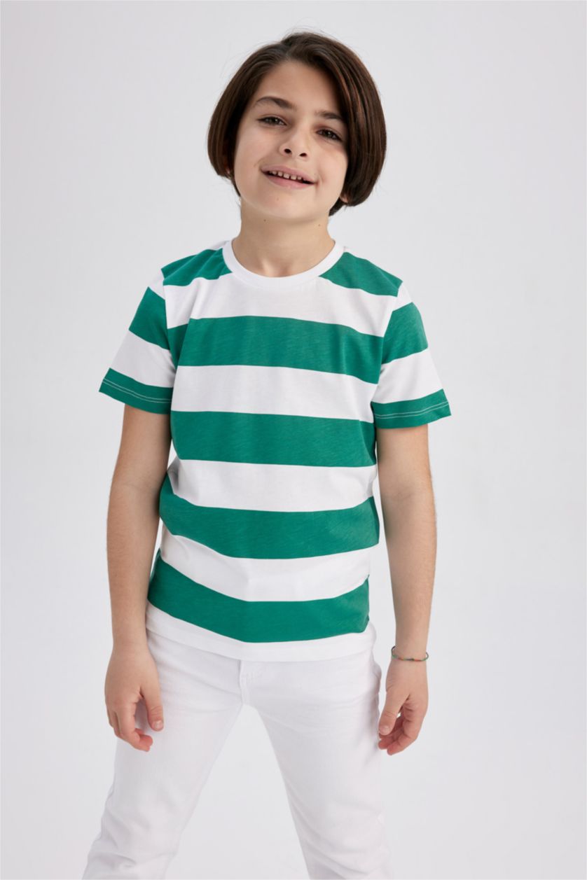 أولاد أخضر تي شيرت مخطط ولادي قصة عادية وياقة مستديرة