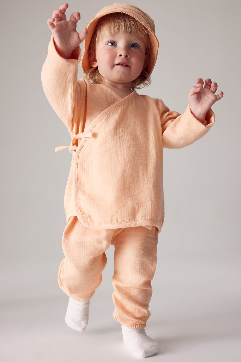 BABY GIRL Light Pink Baby Girl Muslin Long Sleeve Top Bottom 2 Piece Set