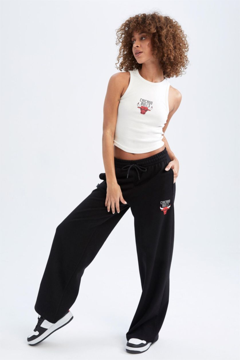 WOMAN Black Defacto Fit NBA Chicago Bulls Wide Leg Sweatpants