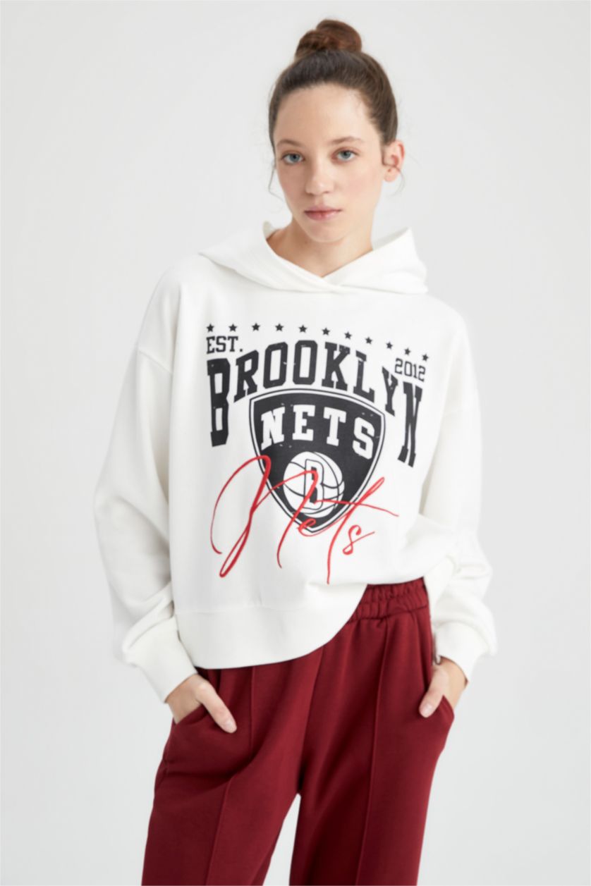 WOMAN Ecru Defacto Fit NBA Brooklyn Nets Hoodie Sweatshirt