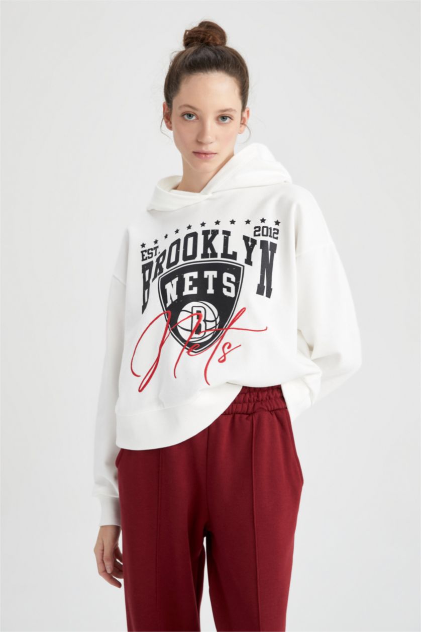 WOMAN Ecru Defacto Fit NBA Brooklyn Nets Hoodie Sweatshirt