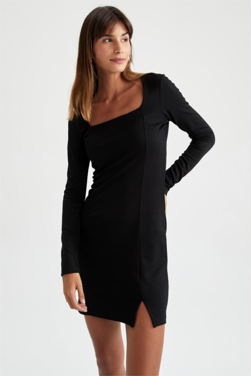 Black Woman Mini Dress 2701382