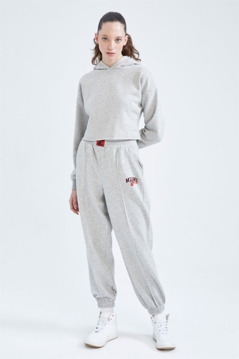 Женщины Серый меланж Спортивные штаны оверсайз NBA Miami Heat; DeFactoFit