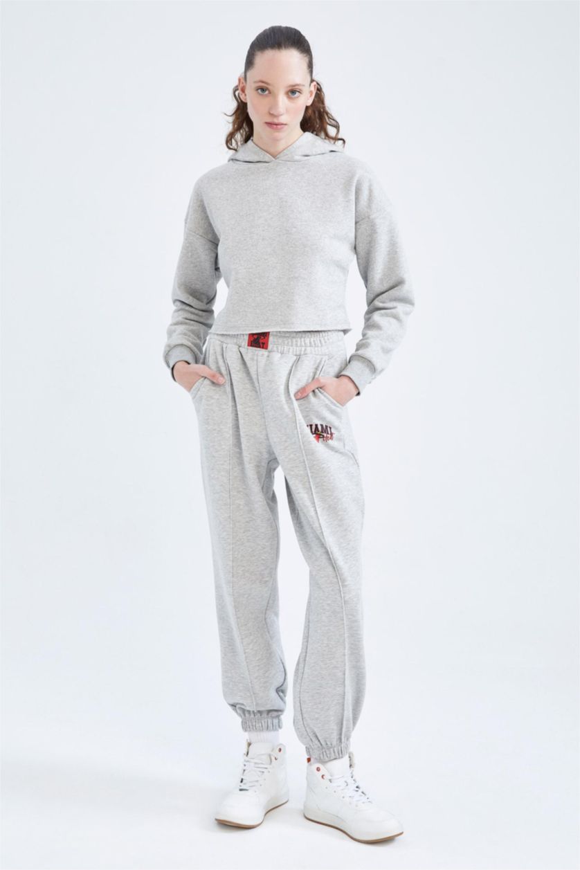 Женщины Серый меланж Спортивные штаны оверсайз NBA Miami Heat; DeFactoFit