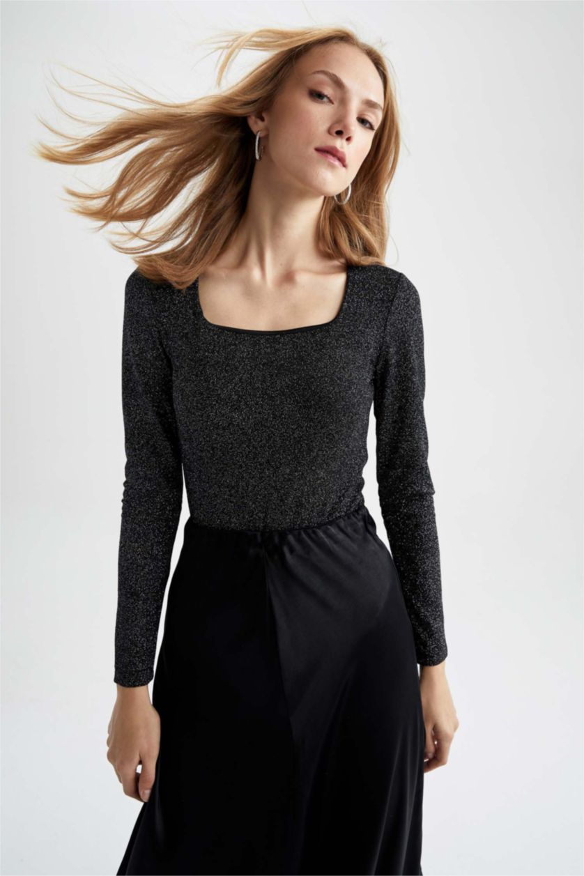 FEMME Noir T-Shirt À Manches Longues En Tricot Coupe Slim Col Carré