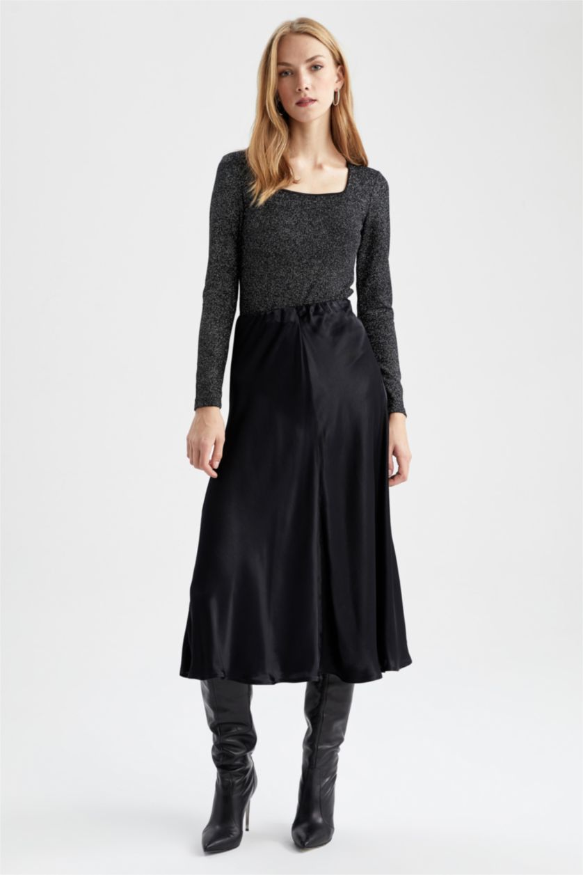 FEMME Noir T-Shirt À Manches Longues En Tricot Coupe Slim Col Carré